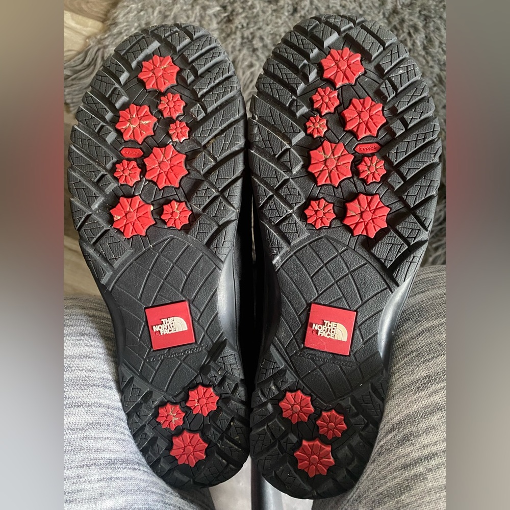 The North Face Black Winter Boots - Picture 5 of 6